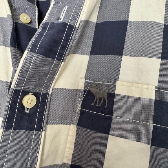 ABERCROMBIE & FITCH Button Up - Picture 2 of 8